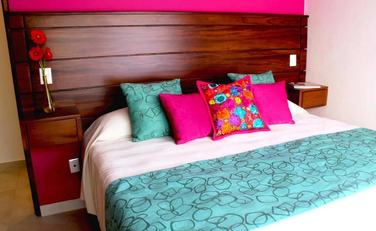 Nise Vila Puerto Vallarta