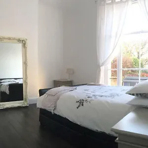 https://lansdowne.brighton-hotels-england.com